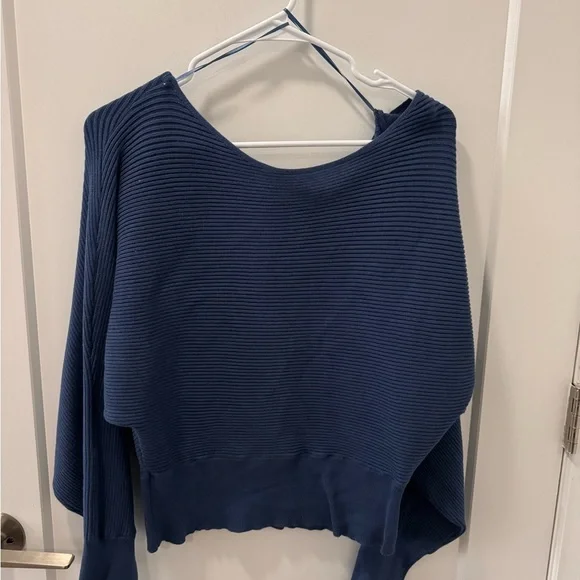 Women's Blue Sweater - Picture 2 of 5